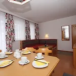 Bella Vista
